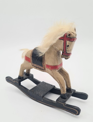 Cheval bascule miniature en - cheval, à